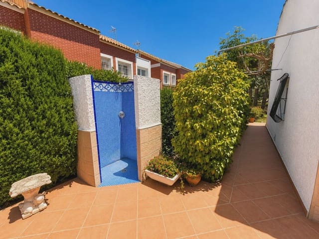 Casa de 3 habitaciones en Los Balcones en venta con piscina garaje - 348.000 € (Ref: 10005895)