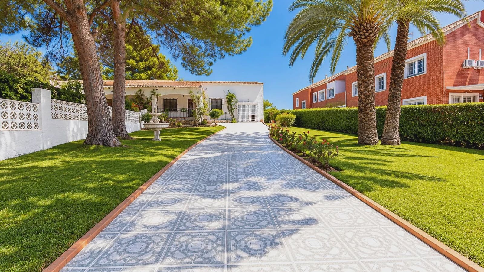 3 Zimmer Haus zu verkaufen in Los Balcones mit Pool Garage - 348.000 € (Ref: 10005895)