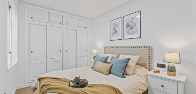 Apartamento de 2 habitaciones en Zeniamar - Horizonte - La Campana, Orihuela en venta con piscina - 194.800 € (Ref: 10011673)
