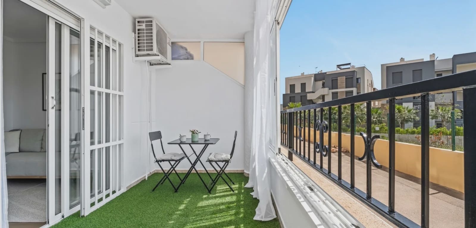 Apartamento de 2 habitaciones en Orihuela Costa en venta con piscina - 194.800 € (Ref: 10011673)