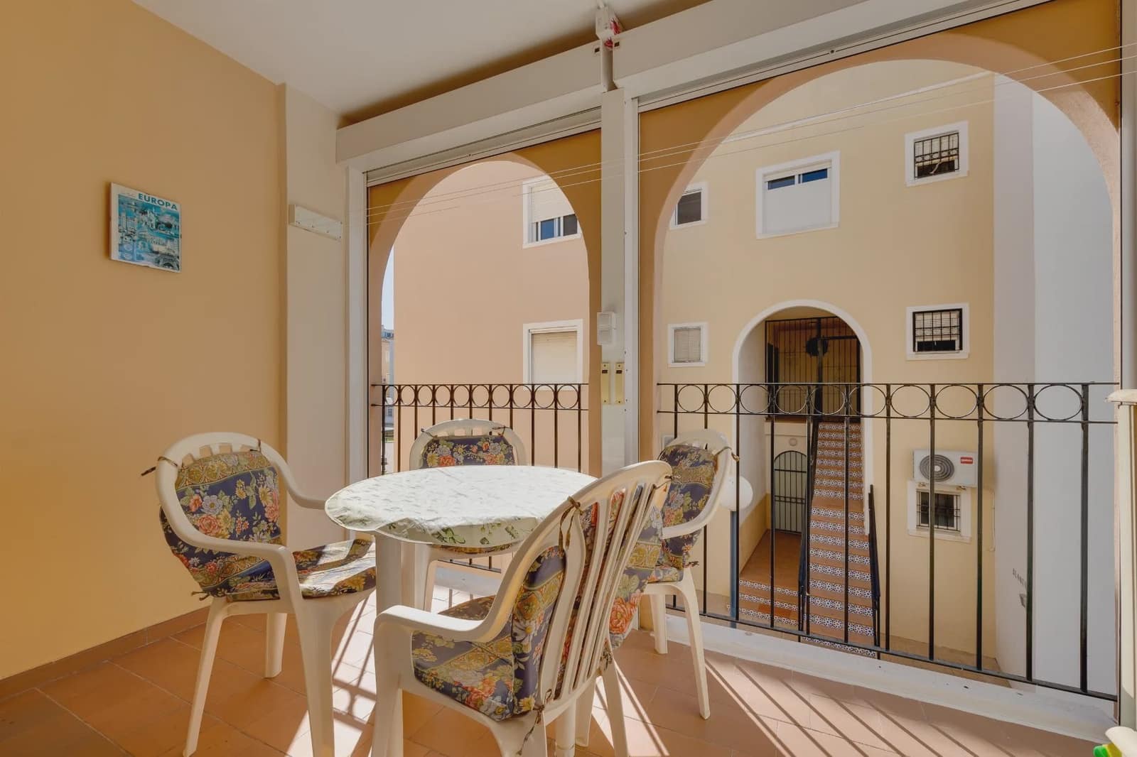 2 Zimmer Bungalow zu verkaufen in Torrevieja mit Pool - 149.900 € (Ref: 10011676)