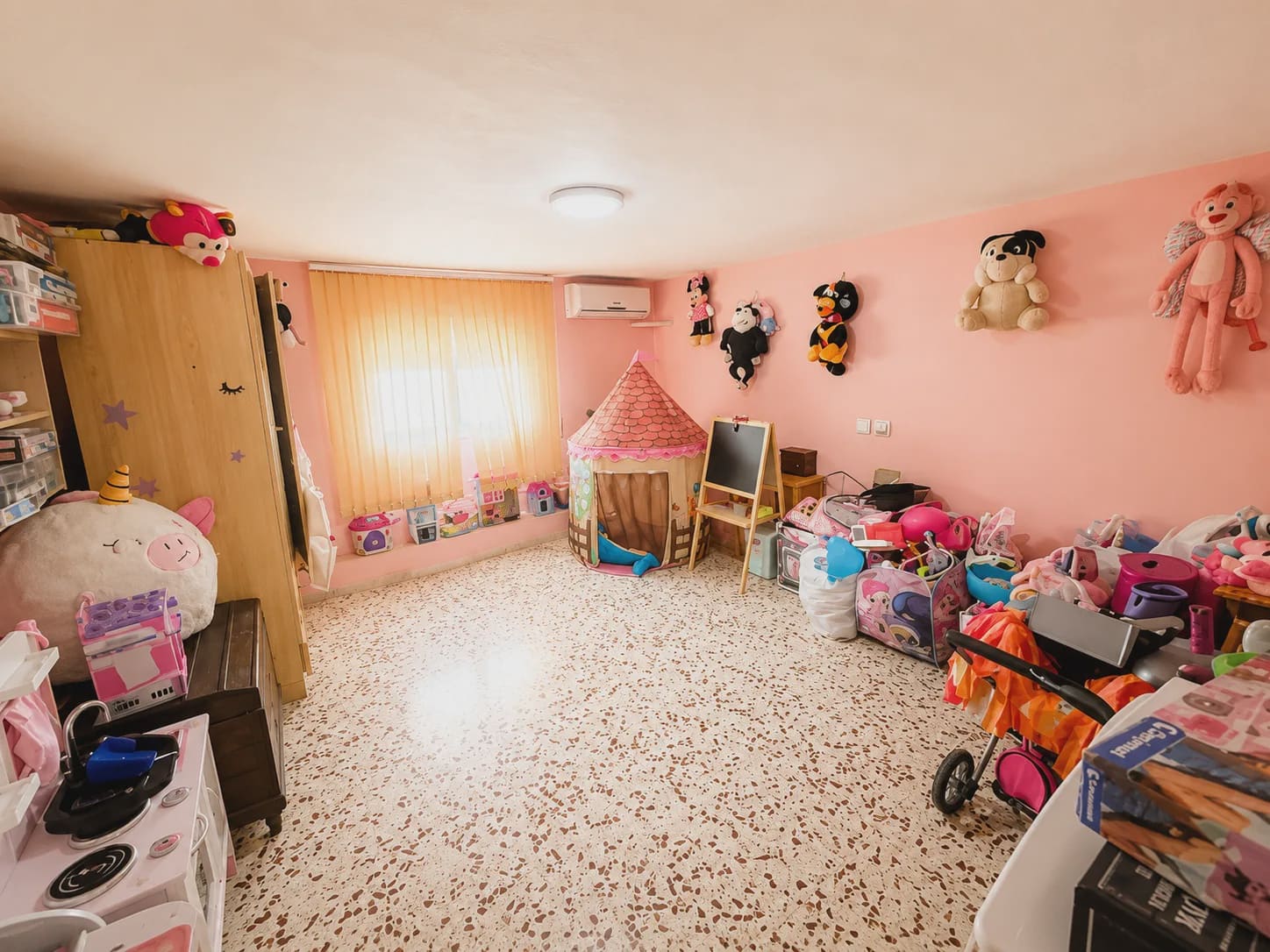 5 bedroom Villa for sale in Torrevieja with pool garage - € 399,000 (Ref: 10011677)