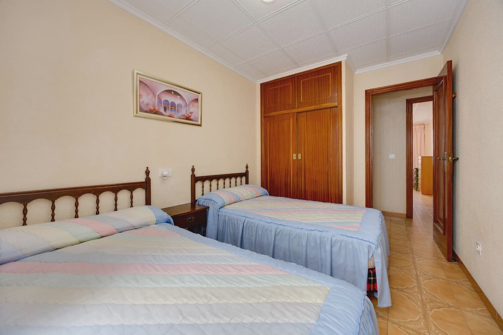 3 soveværelse Lejlighed til salg i Torrevieja med swimmingpool - € 256.000 (Ref: 10011678)