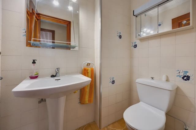 3 soveværelse Lejlighed til salg i Playa del Acequión, Torrevieja med swimmingpool - € 256.000 (Ref: 10011678)