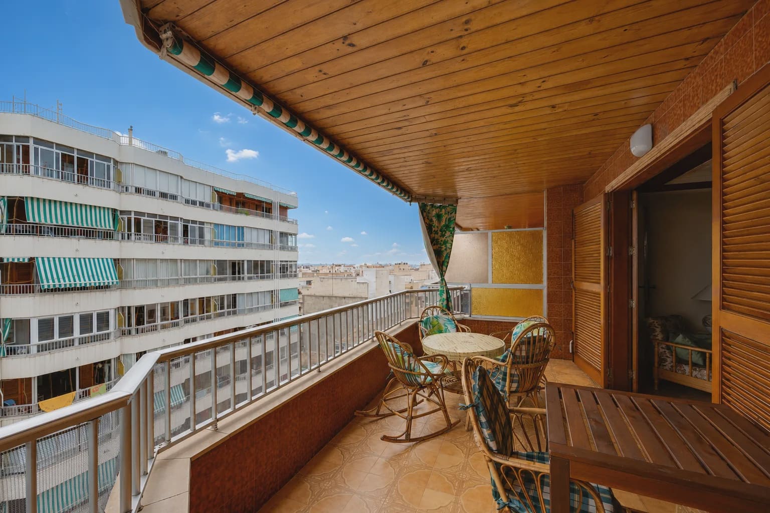 3 soveværelse Lejlighed til salg i Torrevieja med swimmingpool - € 256.000 (Ref: 10011678)