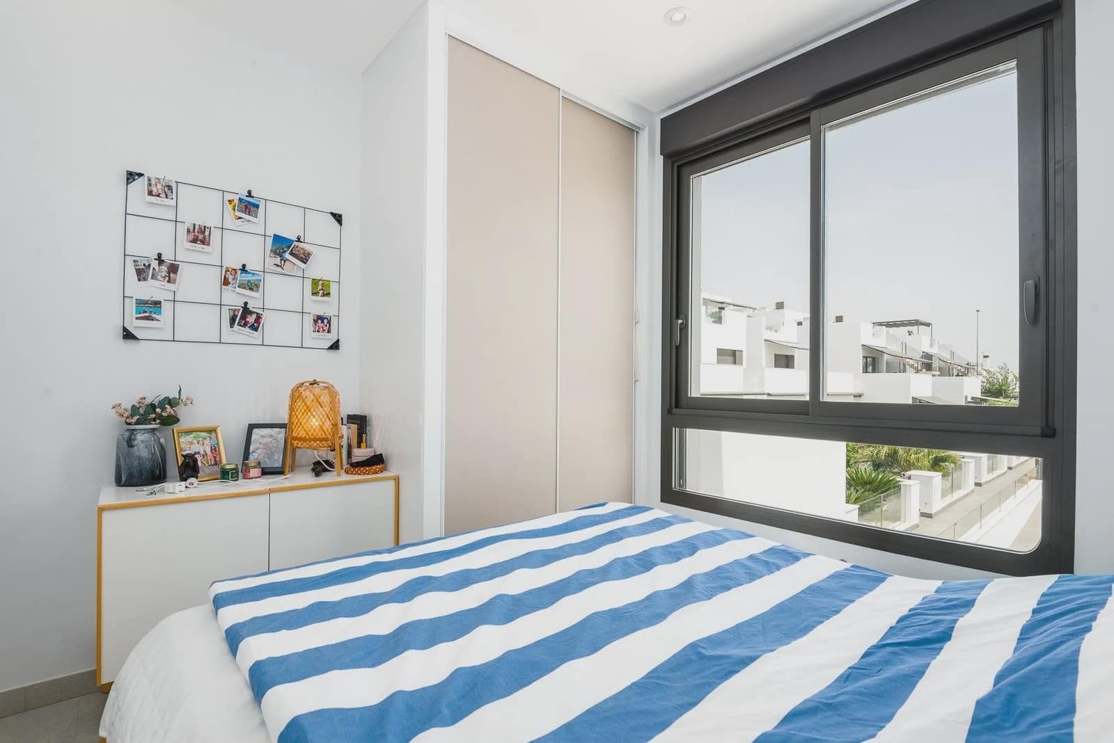 2 Zimmer Apartment zu verkaufen in Torre de la Horadada mit Pool Garage - 290.000 € (Ref: 10031304)