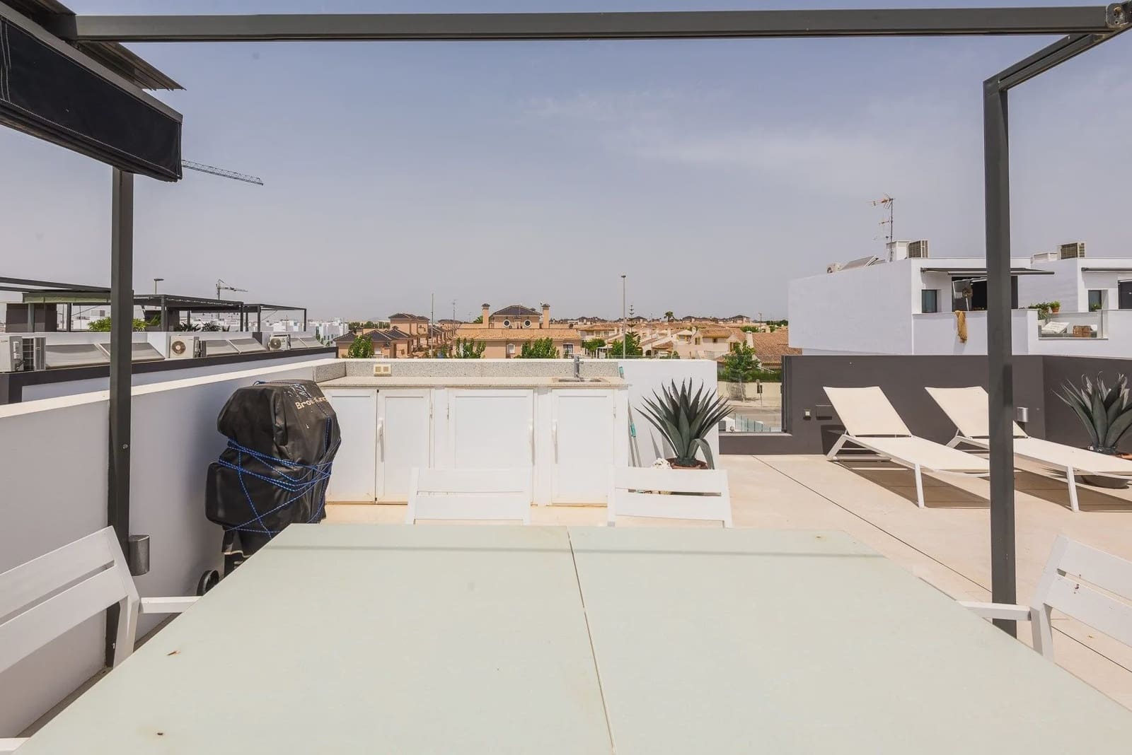 2 Zimmer Apartment zu verkaufen in Torre de la Horadada mit Pool Garage - 290.000 € (Ref: 10031304)