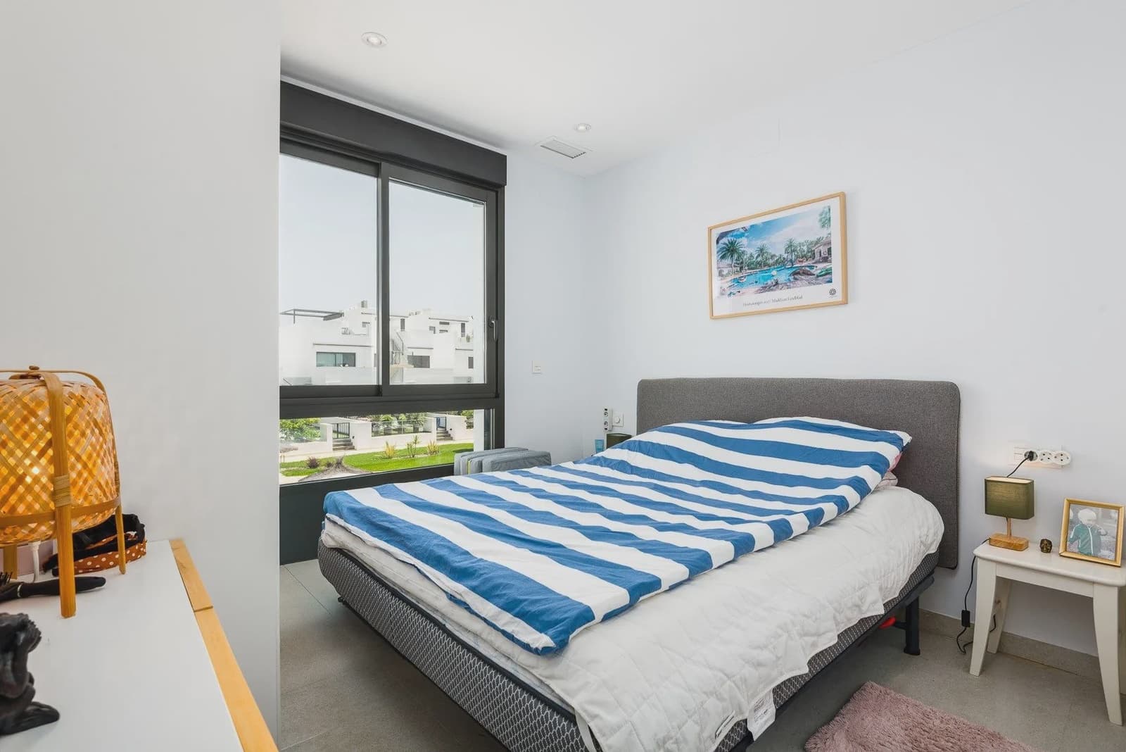2 Zimmer Apartment zu verkaufen in Torre de la Horadada mit Pool Garage - 290.000 € (Ref: 10031304)
