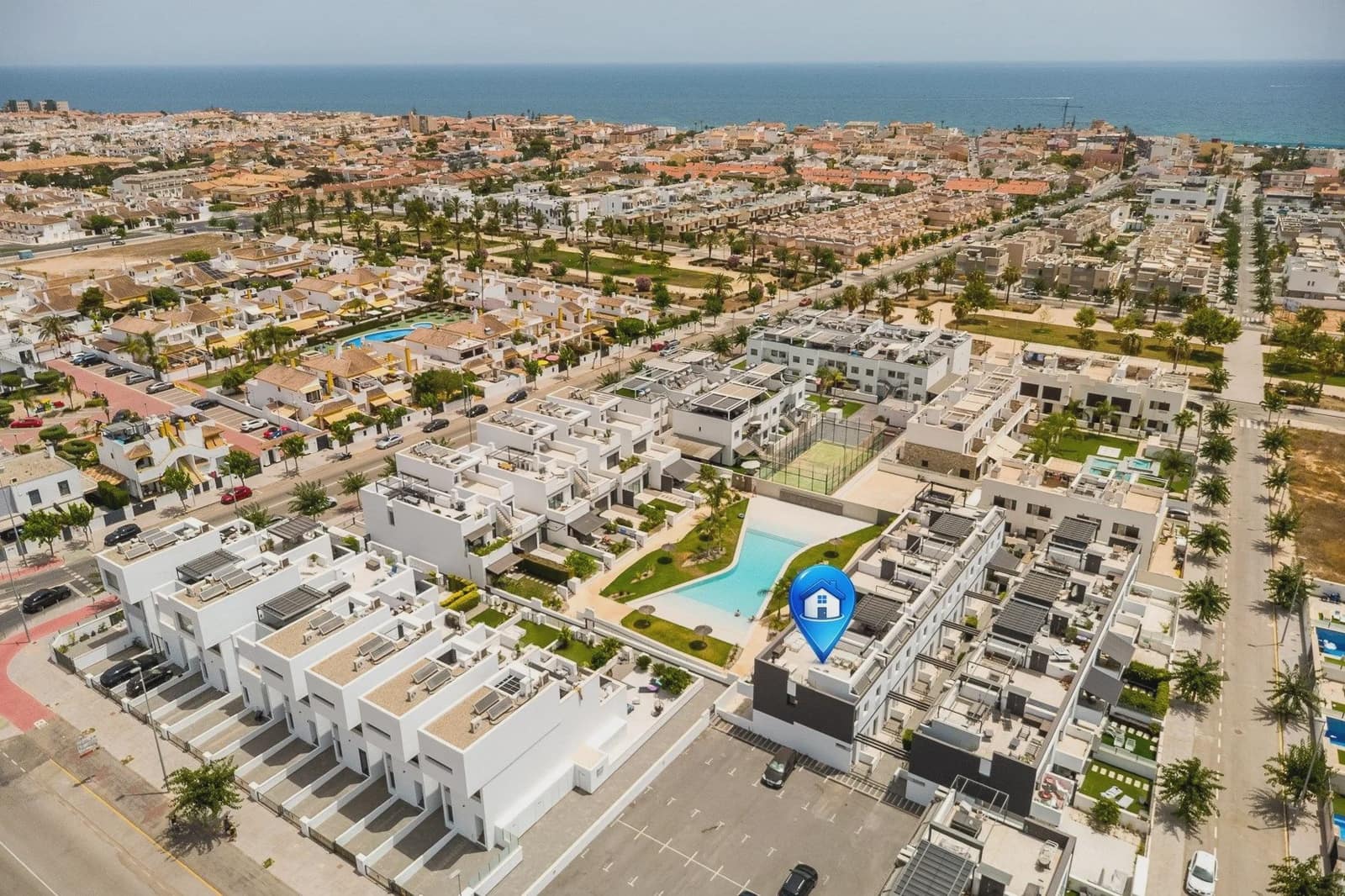 2 Zimmer Apartment zu verkaufen in Torre de la Horadada mit Pool Garage - 290.000 € (Ref: 10031304)