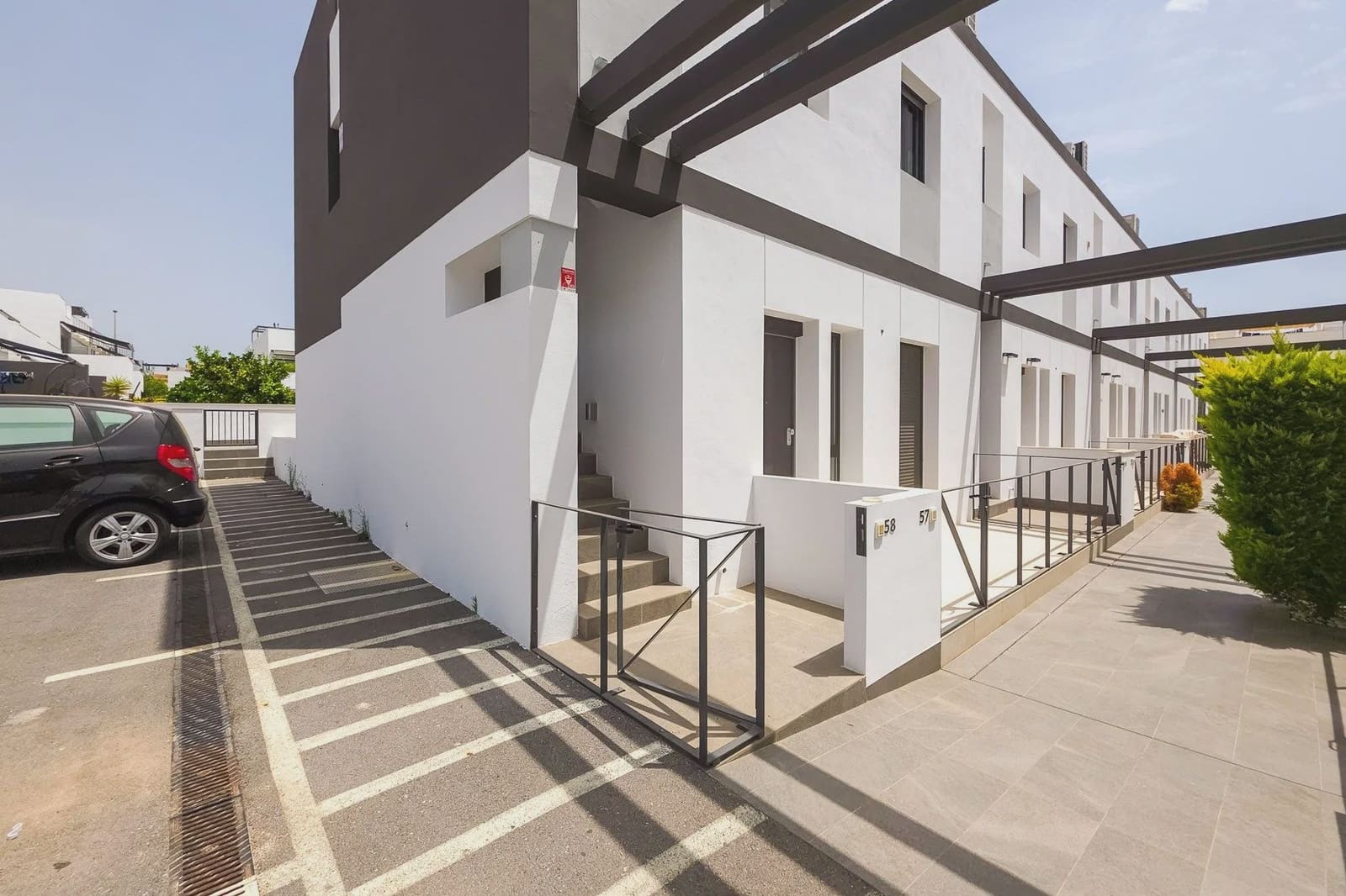 2 Zimmer Apartment zu verkaufen in Torre de la Horadada mit Pool Garage - 290.000 € (Ref: 10031304)