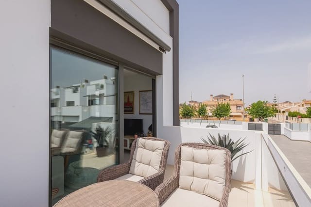 2 soveværelse Lejlighed til salg i Torre de la Horadada, Pilar de la Horadada med swimmingpool garage - € 290.000 (Ref: 10031304)