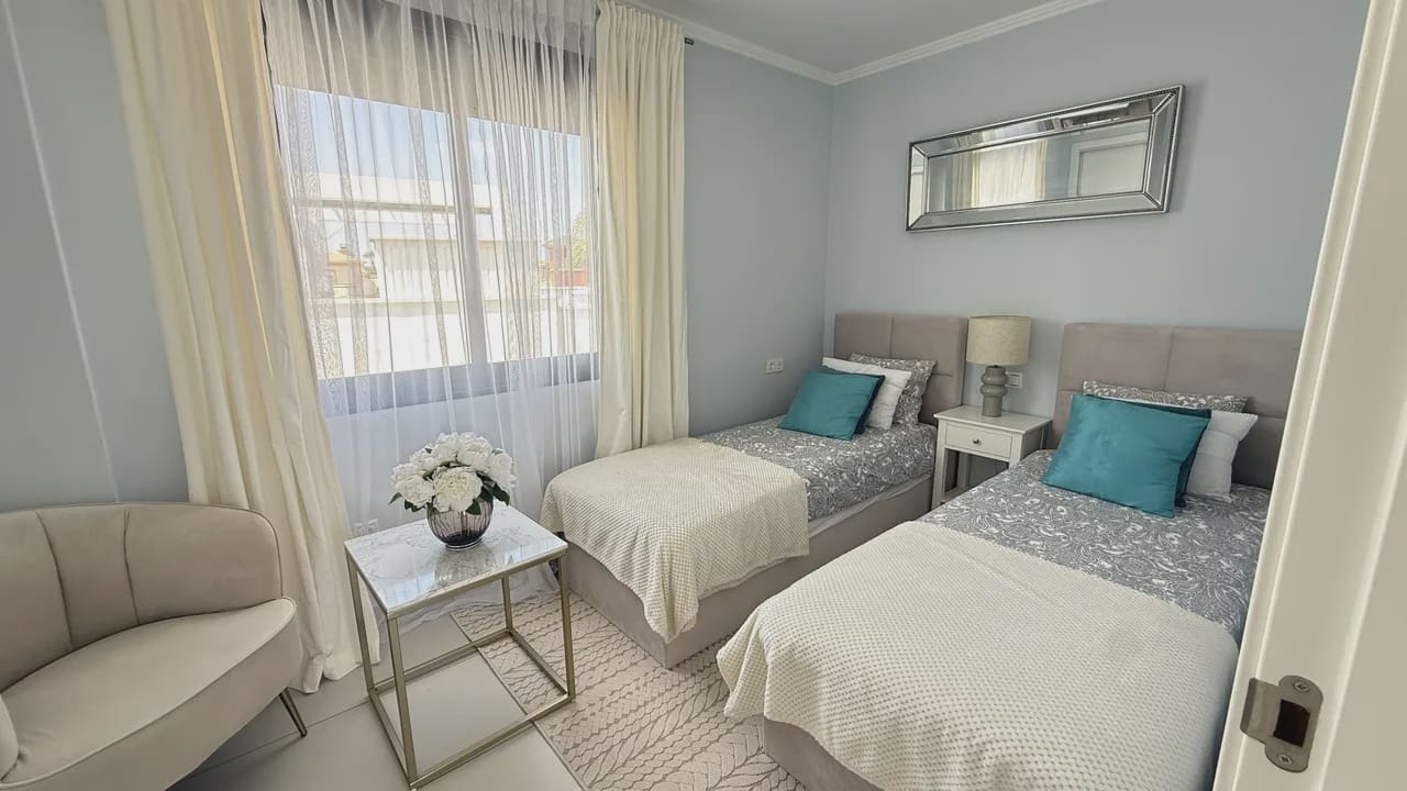 3 bedroom Townhouse for sale in Cabo Roig with pool garage - € 395,000 (Ref: 10031311)
