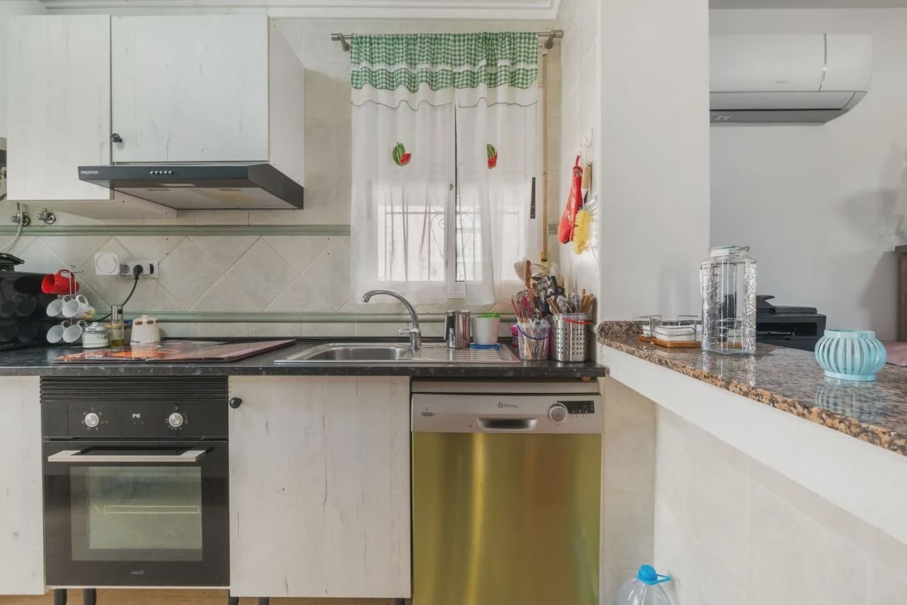 3 camera da letto Villa in vendita in Orihuela Costa con piscina garage - 295.000 € (Rif: 10038953)