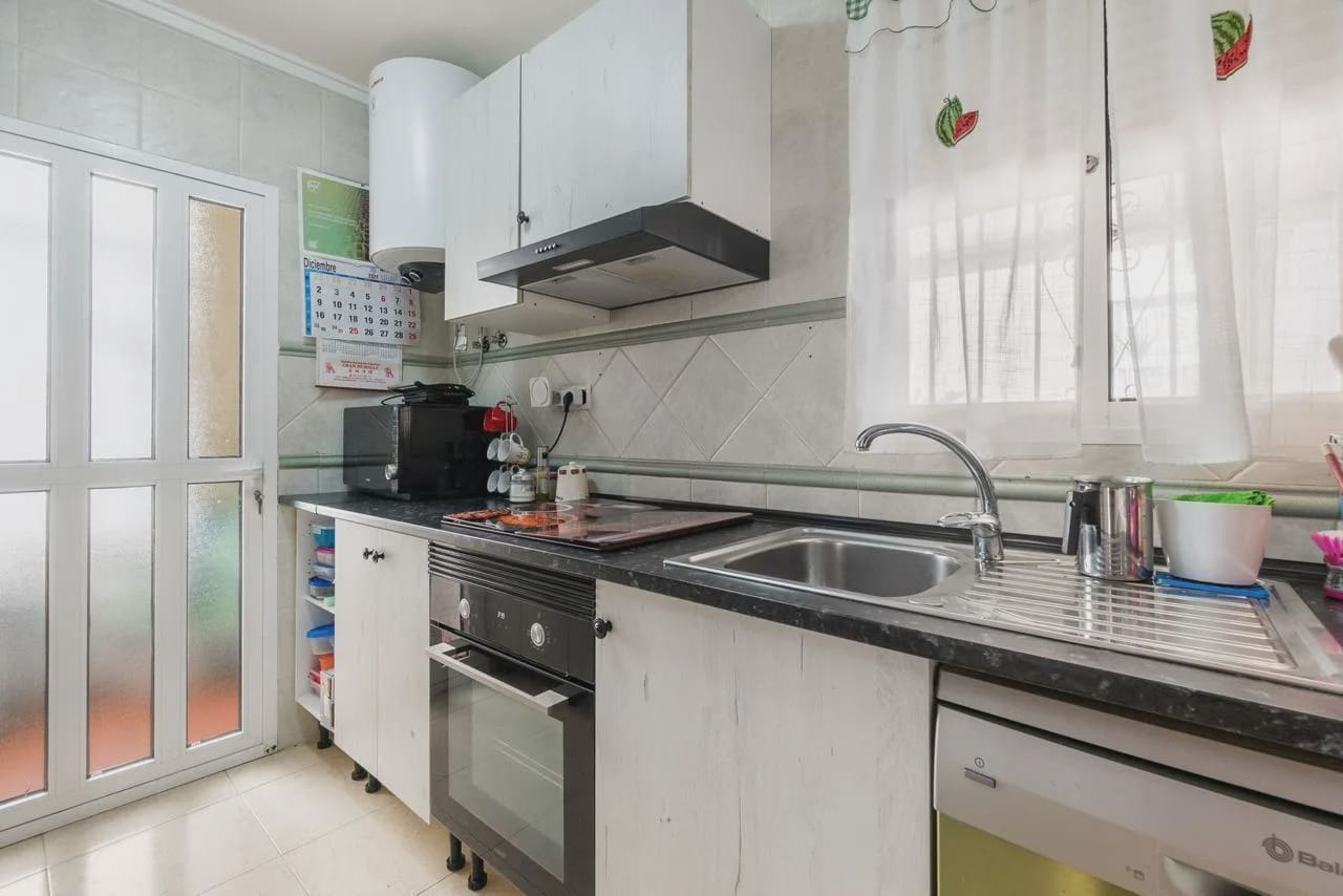 3 camera da letto Villa in vendita in Orihuela Costa con piscina garage - 295.000 € (Rif: 10038953)