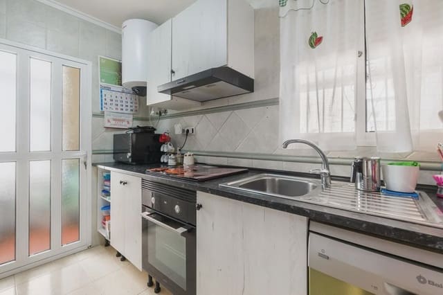 3 soverom Villa til salgs i Las Filipinas med svømmebasseng garasje - € 295 000 (Ref: 10038953)