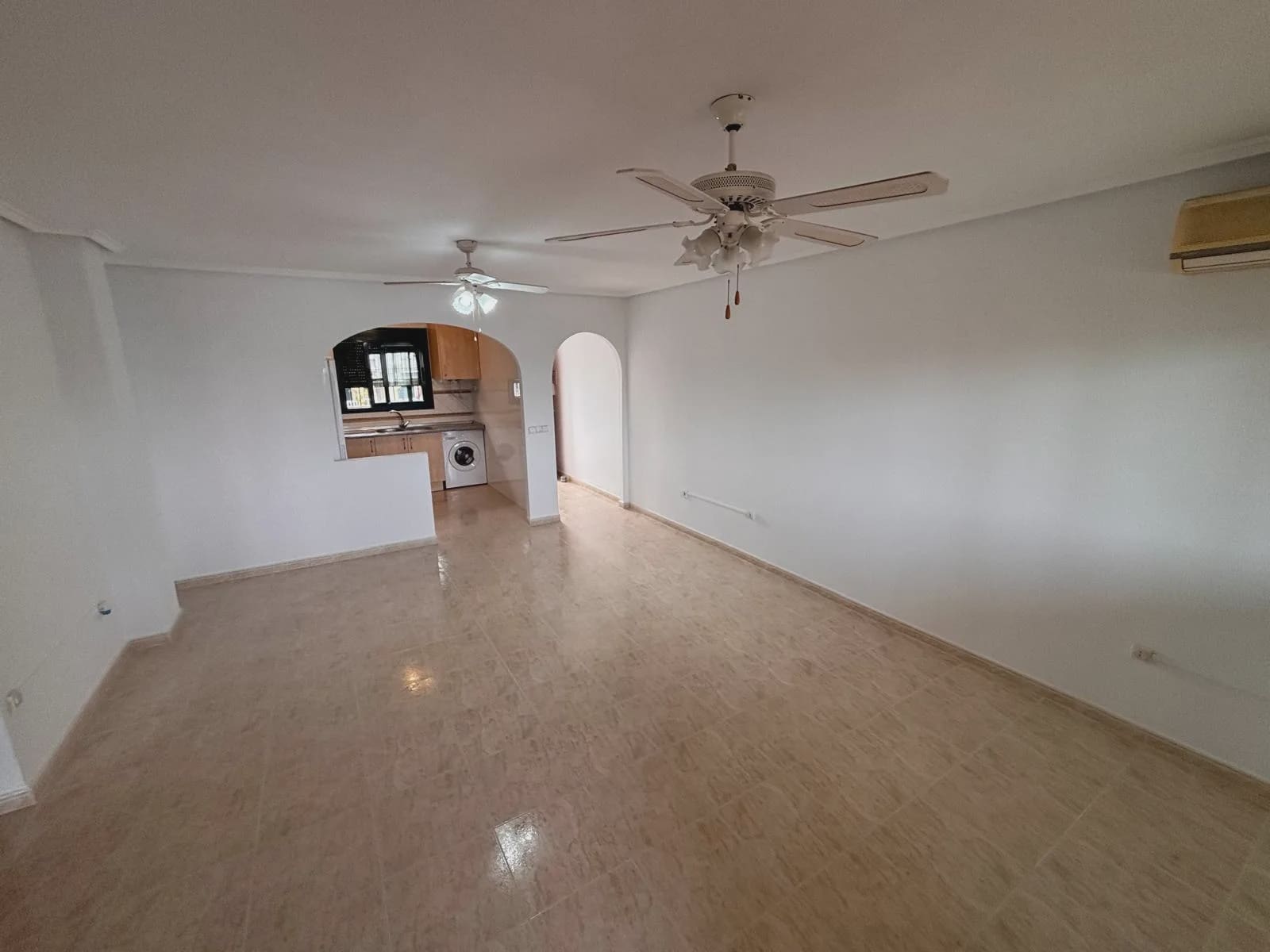 2 sovrum Takvåning till salu i Dona Pepa med pool - 169 950 € (Ref: 10044268)