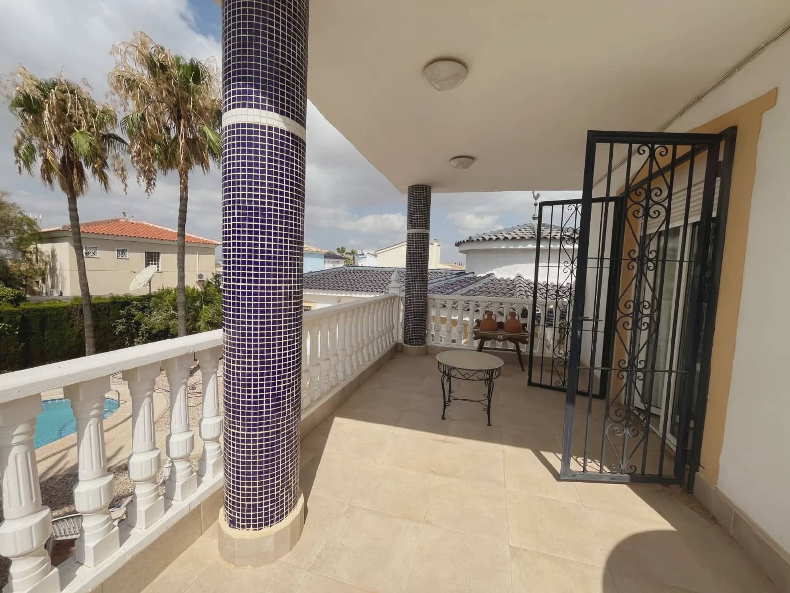 4 quarto Moradia para venda em Ciudad Quesada com piscina garagem - 585 000 € (Ref: 10050479)