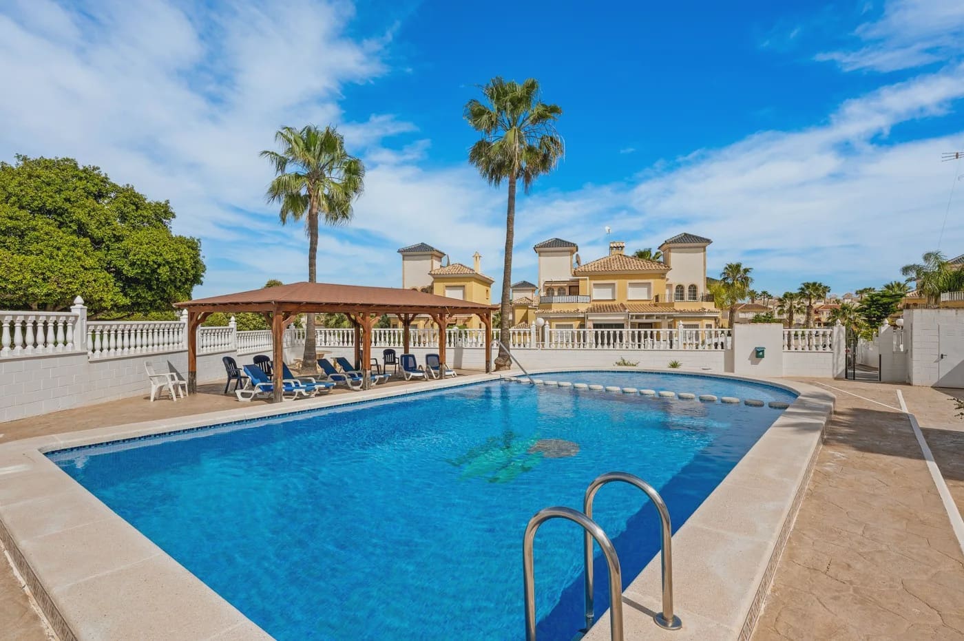 3 chambre Villa/Maison à vendre à Algorfa avec piscine garage - 280 000 € (Ref: 10050480)