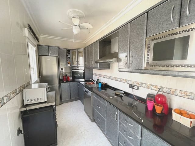4 Zimmer Villa zu verkaufen in Ciudad Quesada, Rojales mit Pool - 585.000 € (Ref: 10050481)
