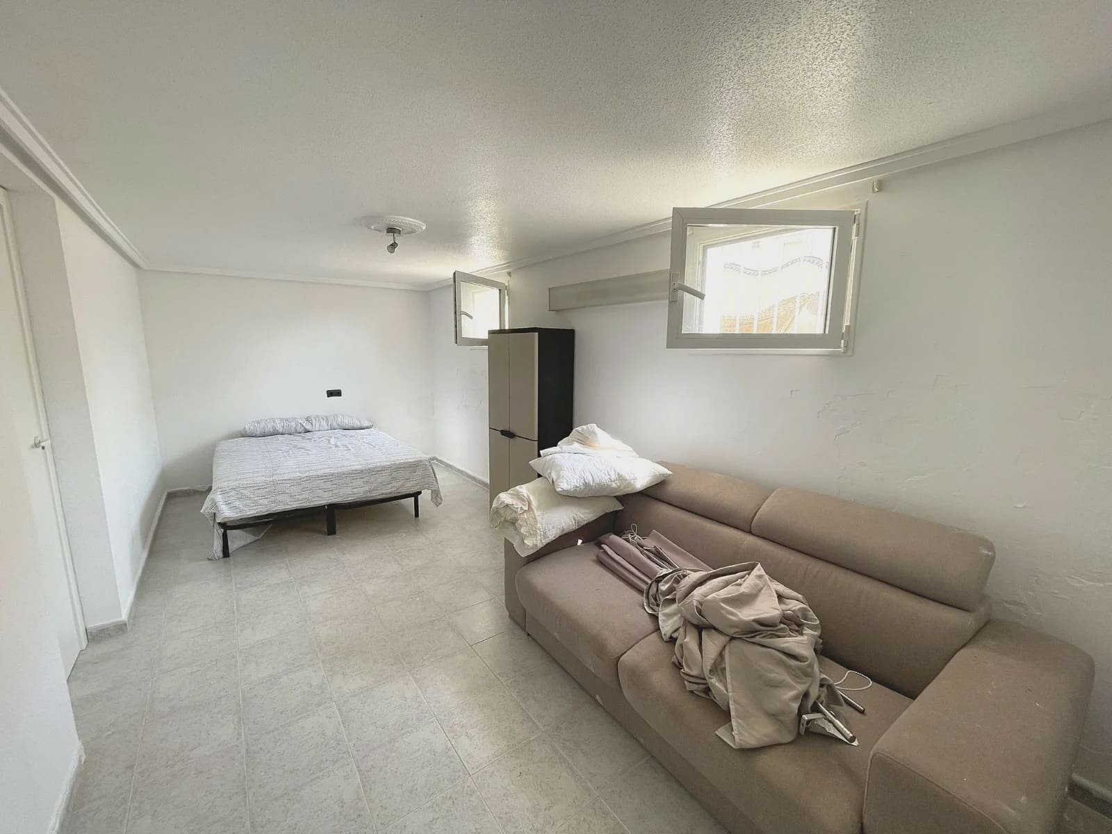 4 Zimmer Villa zu verkaufen in Ciudad Quesada mit Pool - 585.000 € (Ref: 10050481)