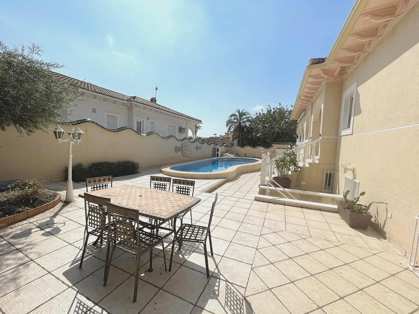 4 Zimmer Villa zu verkaufen in Ciudad Quesada mit Pool - 585.000 € (Ref: 10050481)