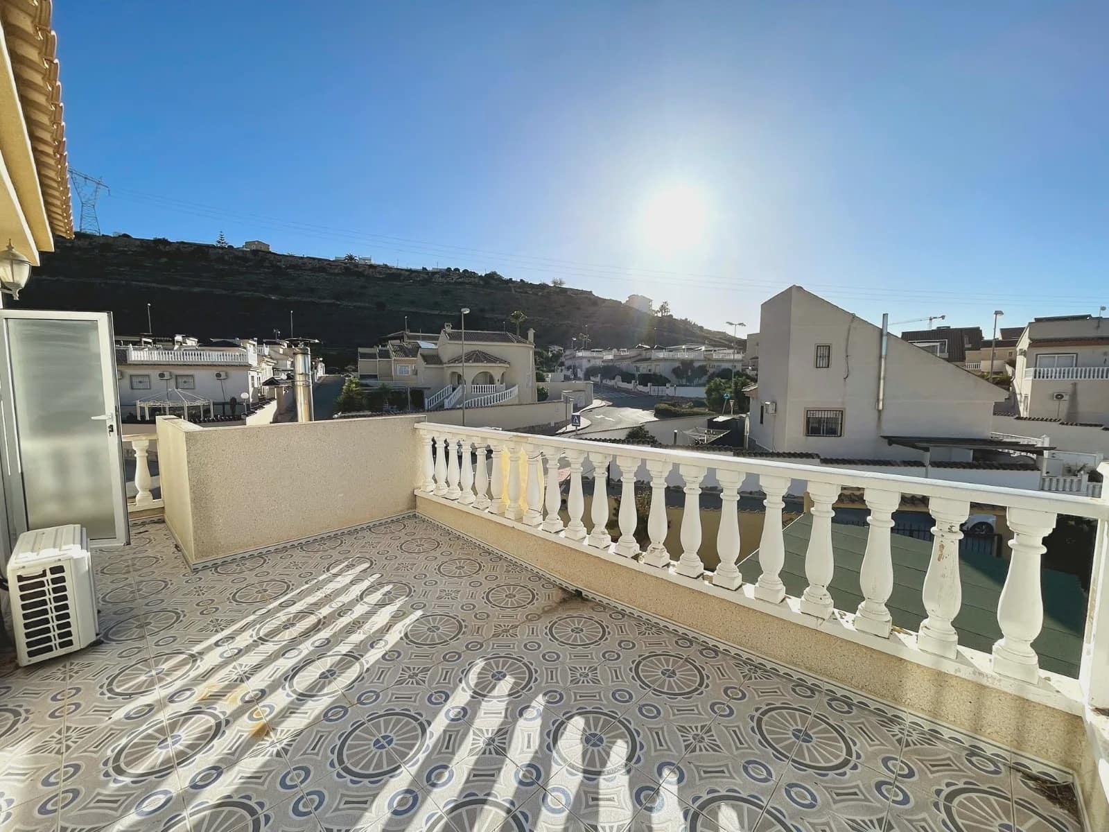 3 soverom Villa til salgs i Ciudad Quesada med svømmebasseng garasje - € 285 000 (Ref: 10050484)