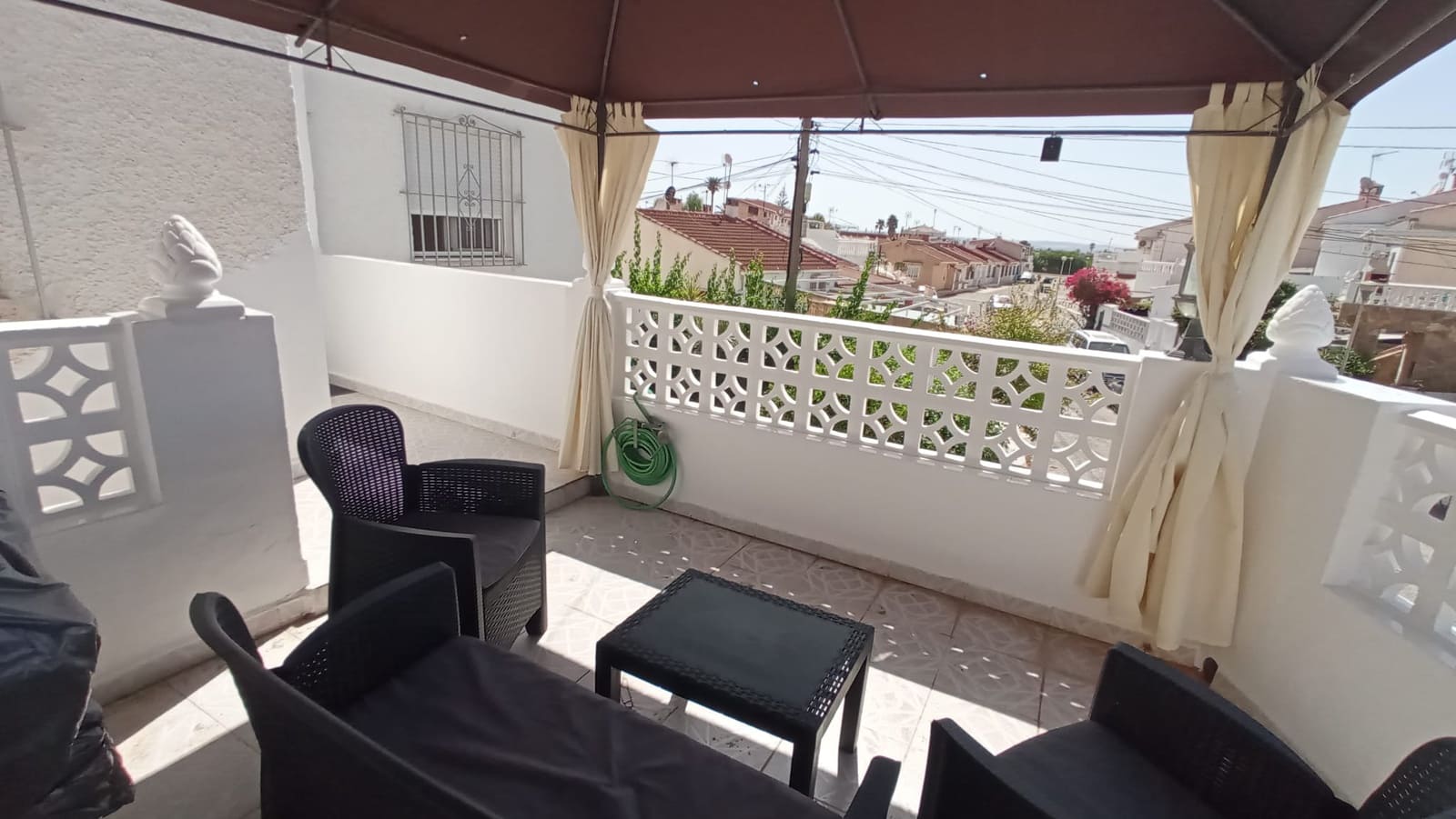 3 slaapkamer Appartement te koop in Torrevieja met garage - € 126.000 (Ref: 10062310)