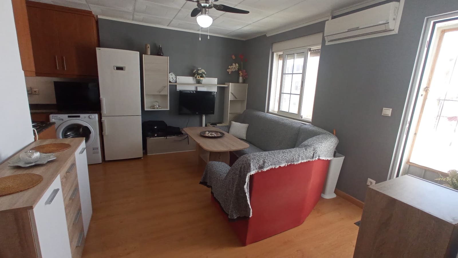 3 slaapkamer Appartement te koop in Torrevieja met garage - € 126.000 (Ref: 10062310)