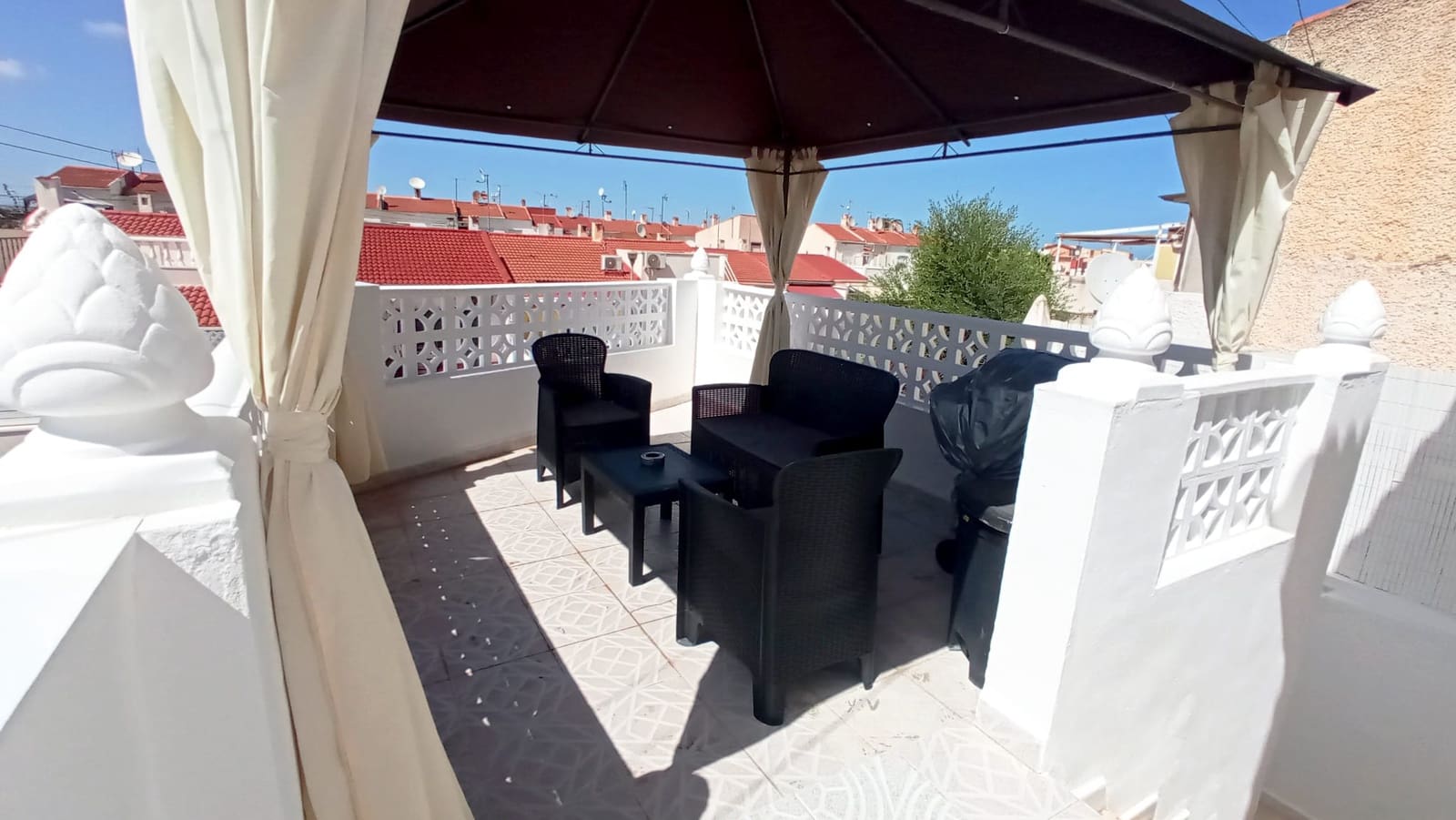 3 slaapkamer Appartement te koop in Torrevieja met garage - € 126.000 (Ref: 10062310)
