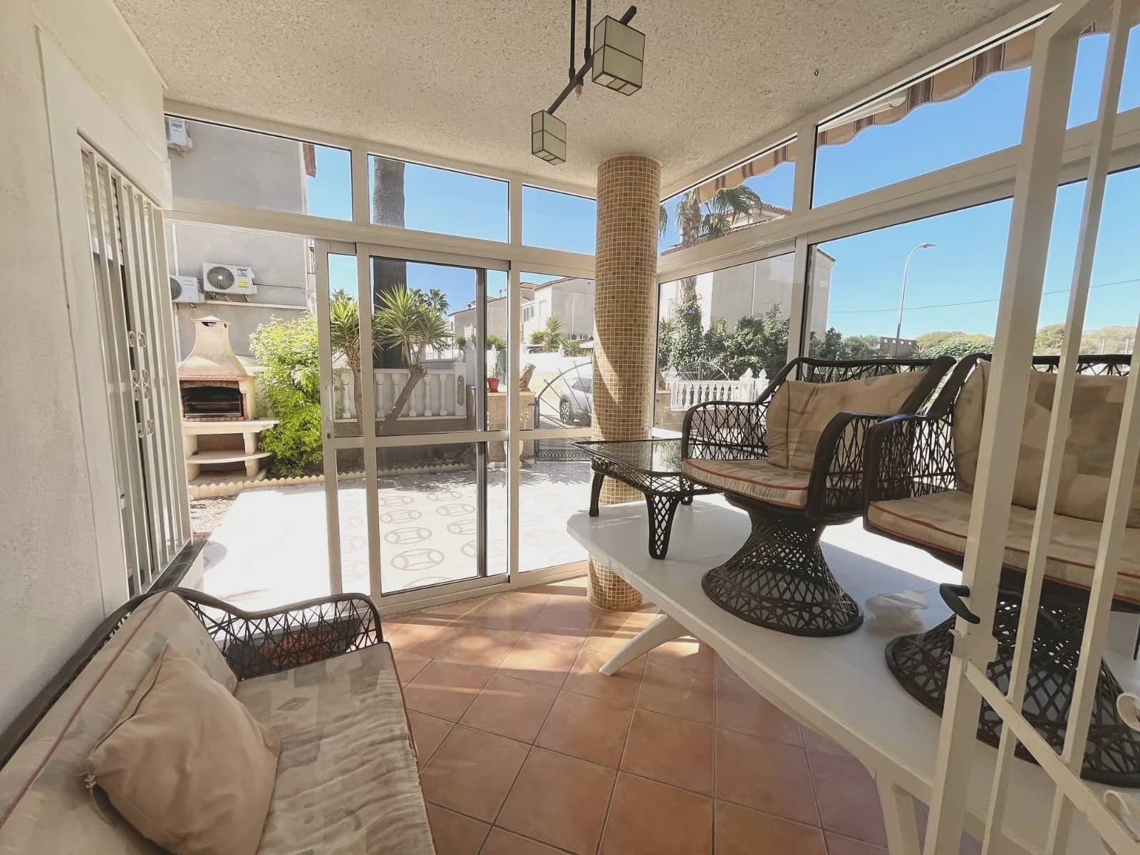 3 soveværelse Villa til salg i Algorfa med swimmingpool garage - € 255.000 (Ref: 10062311)