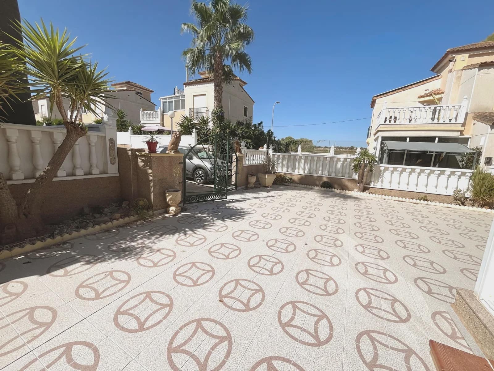 3 soveværelse Villa til salg i Algorfa med swimmingpool garage - € 255.000 (Ref: 10062311)
