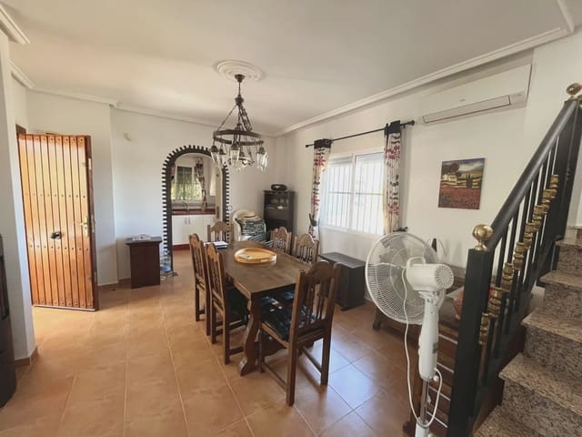 3 soveværelse Villa til salg i Algorfa med swimmingpool garage - € 255.000 (Ref: 10062311)