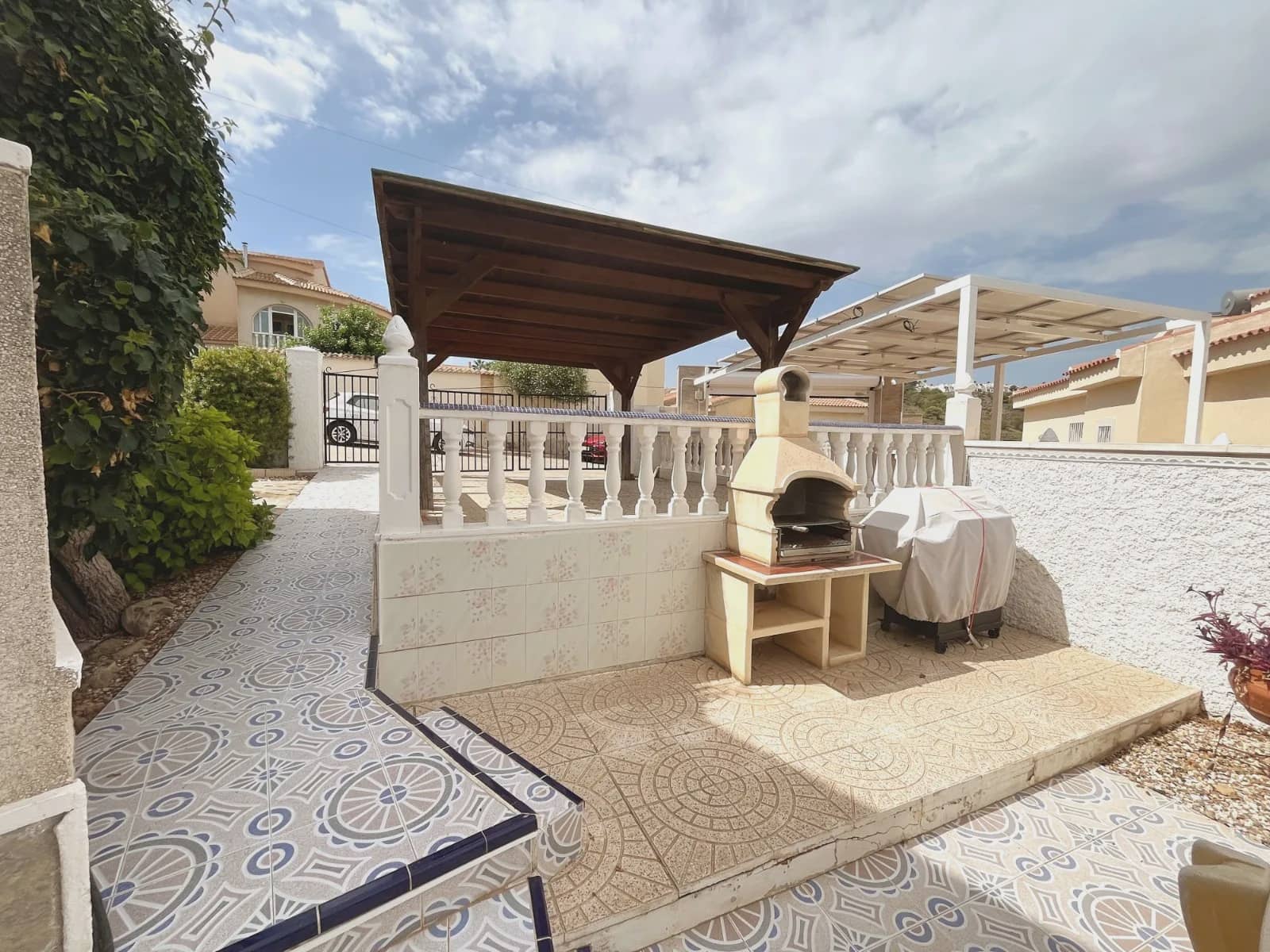 4 soverom Villa til salgs i Ciudad Quesada med svømmebasseng garasje - € 355 000 (Ref: 10062312)