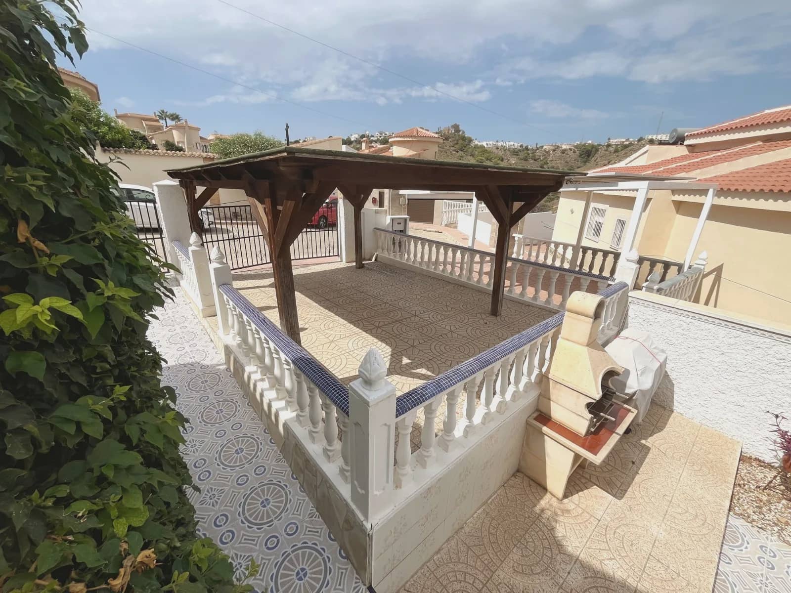 4 soverom Villa til salgs i Ciudad Quesada med svømmebasseng garasje - € 355 000 (Ref: 10062312)