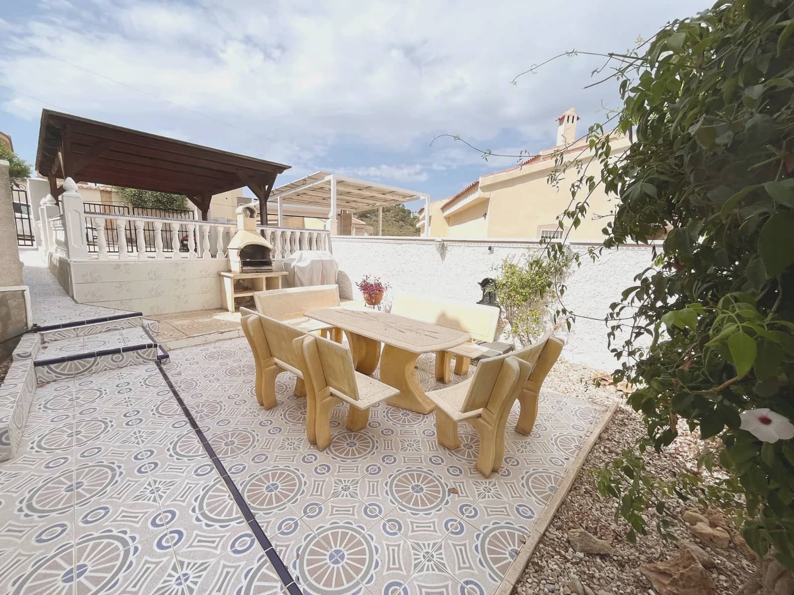 4 soverom Villa til salgs i Ciudad Quesada med svømmebasseng garasje - € 355 000 (Ref: 10062312)