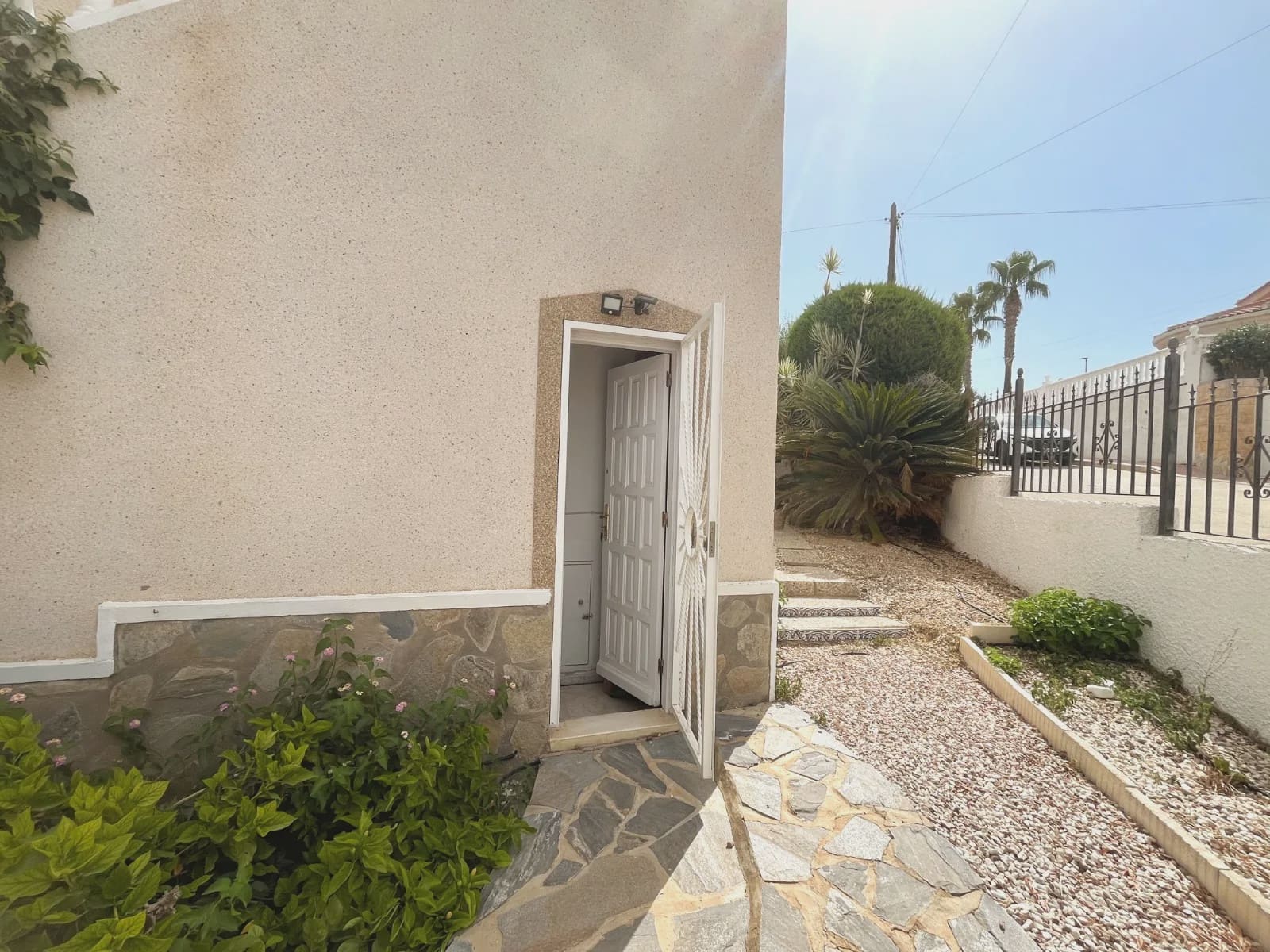 4 soverom Villa til salgs i Ciudad Quesada med svømmebasseng garasje - € 355 000 (Ref: 10062312)