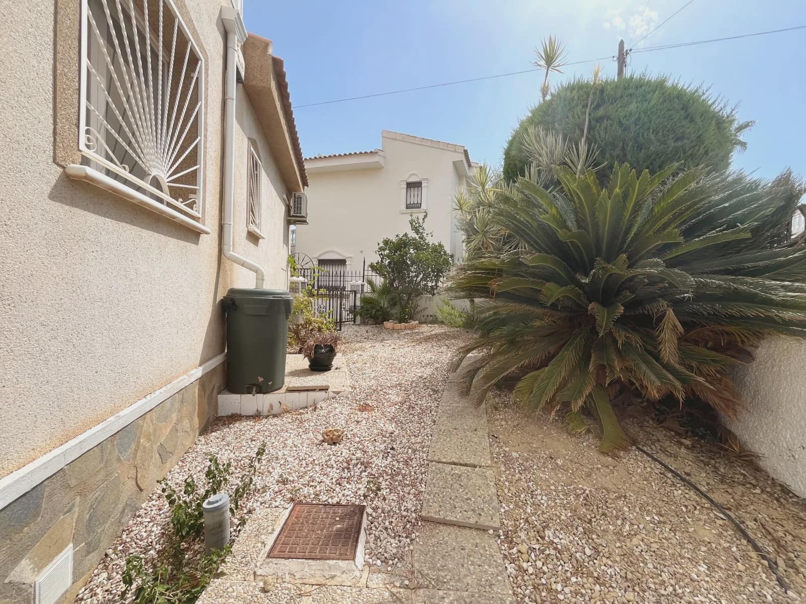 4 soverom Villa til salgs i Ciudad Quesada med svømmebasseng garasje - € 355 000 (Ref: 10062312)