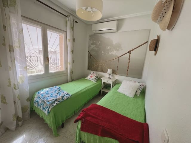 4 quarto Moradia para venda em Ciudad Quesada, Rojales com piscina garagem - 355 000 € (Ref: 10062312)