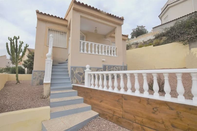 2 chambre Villa/Maison à vendre à Ciudad Quesada avec piscine garage - 205 000 € (Ref: 10062315)