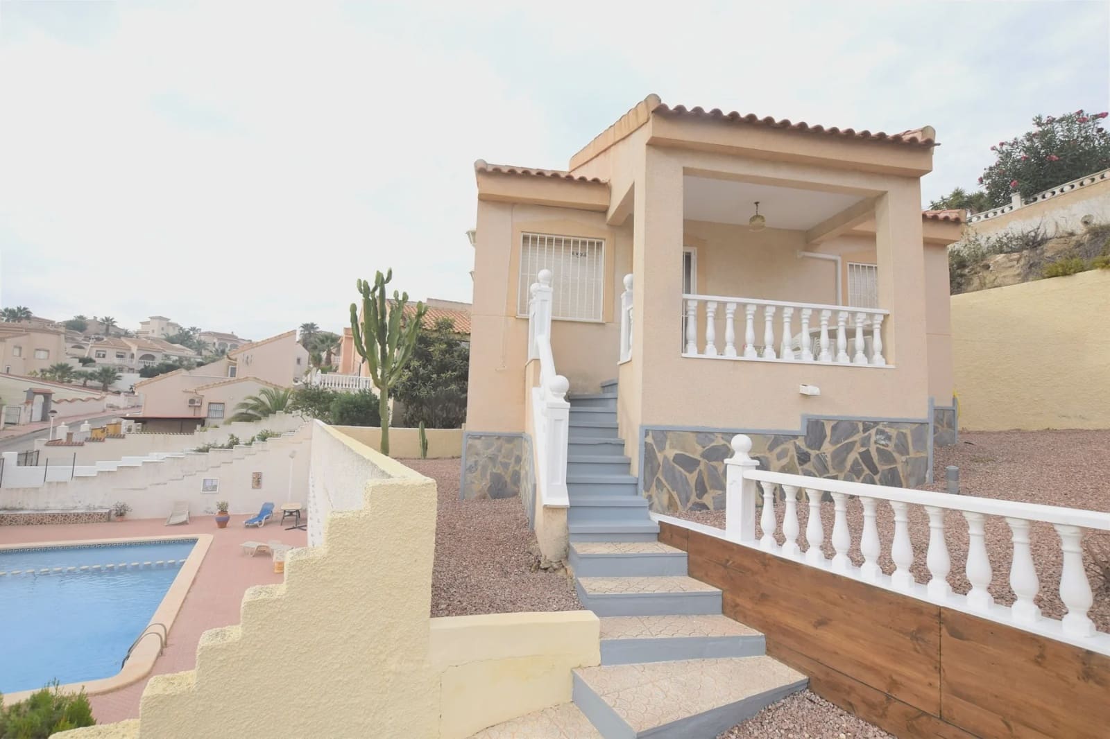 2 chambre Villa/Maison à vendre à Ciudad Quesada avec piscine garage - 205 000 € (Ref: 10062315)