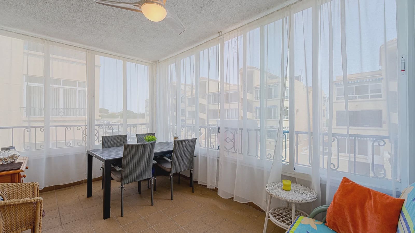 2 sypialnia Apartament na sprzedaż w Orihuela Costa z basenem garażem - 150 000 € (Ref: 10065081)
