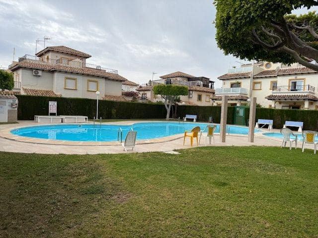 2 makuuhuone Omakotitalo myytävänä paikassa Zeniamar - Horizonte - La Campana, Orihuela mukana uima-altaan 
autotalli - 220 000 € (Ref: 10070984)