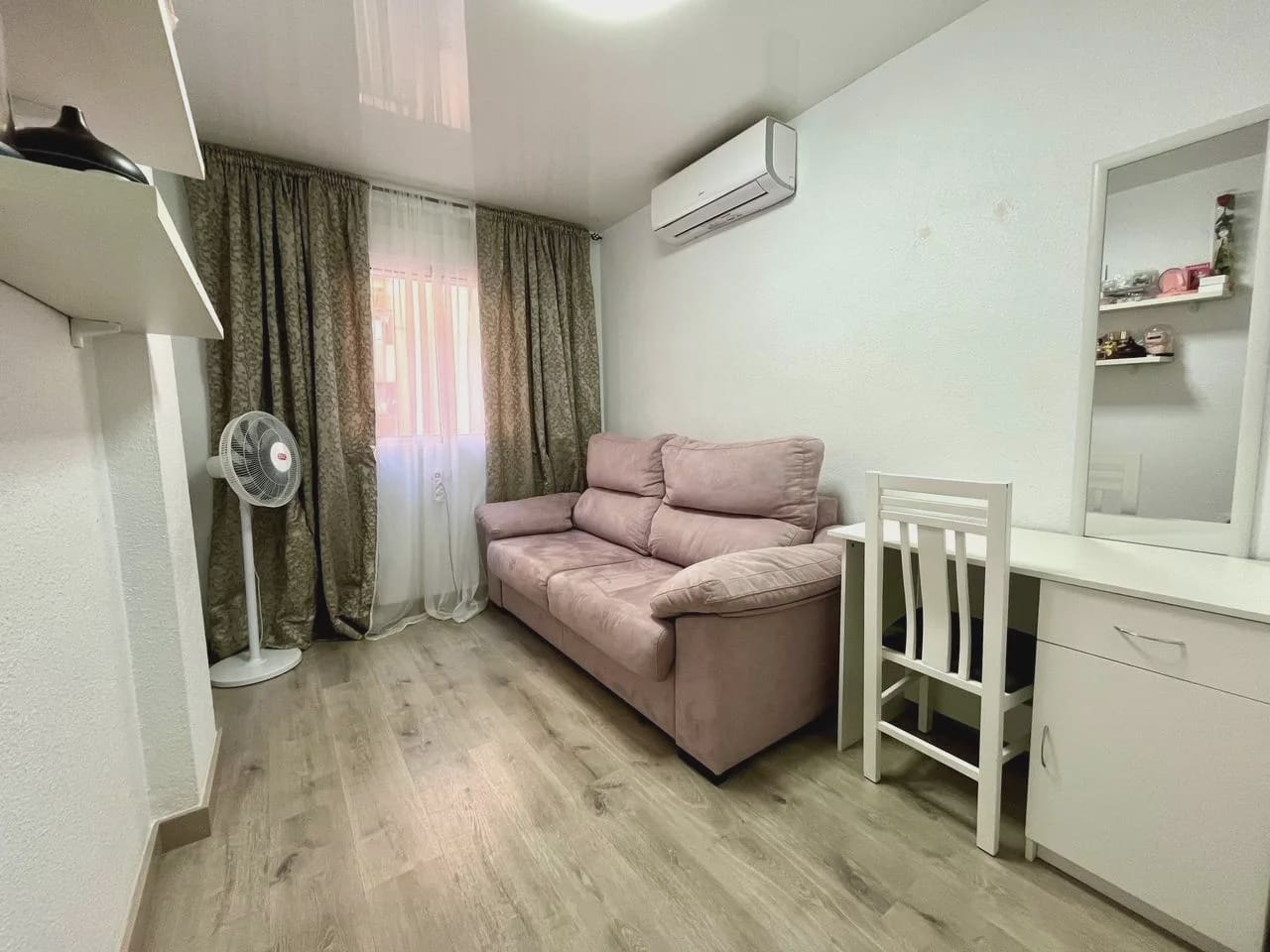 4 soverom Leilighet til salgs i Torrevieja - € 210 000 (Ref: 10072676)