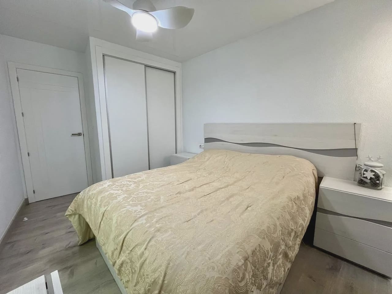 4 soverom Leilighet til salgs i Torrevieja - € 210 000 (Ref: 10072676)
