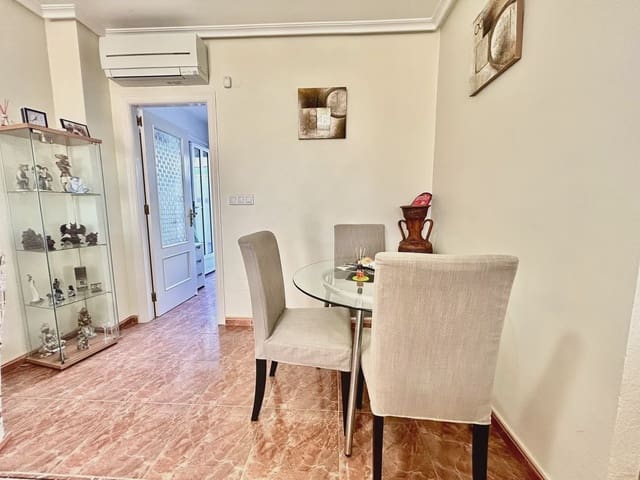 2 bedroom Apartment for sale in La Zenia, Orihuela with pool - € 187,000 (Ref: 10072677)