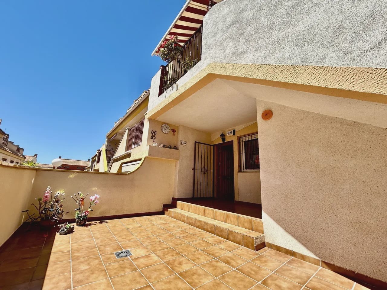 2 bedroom Apartment for sale in La Zenia with pool - € 187,000 (Ref: 10072677)