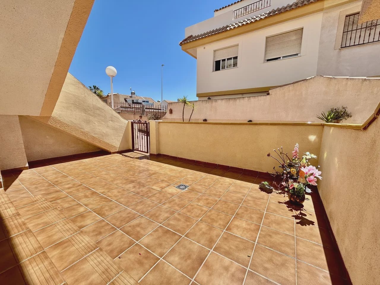 2 bedroom Apartment for sale in La Zenia with pool - € 187,000 (Ref: 10072677)