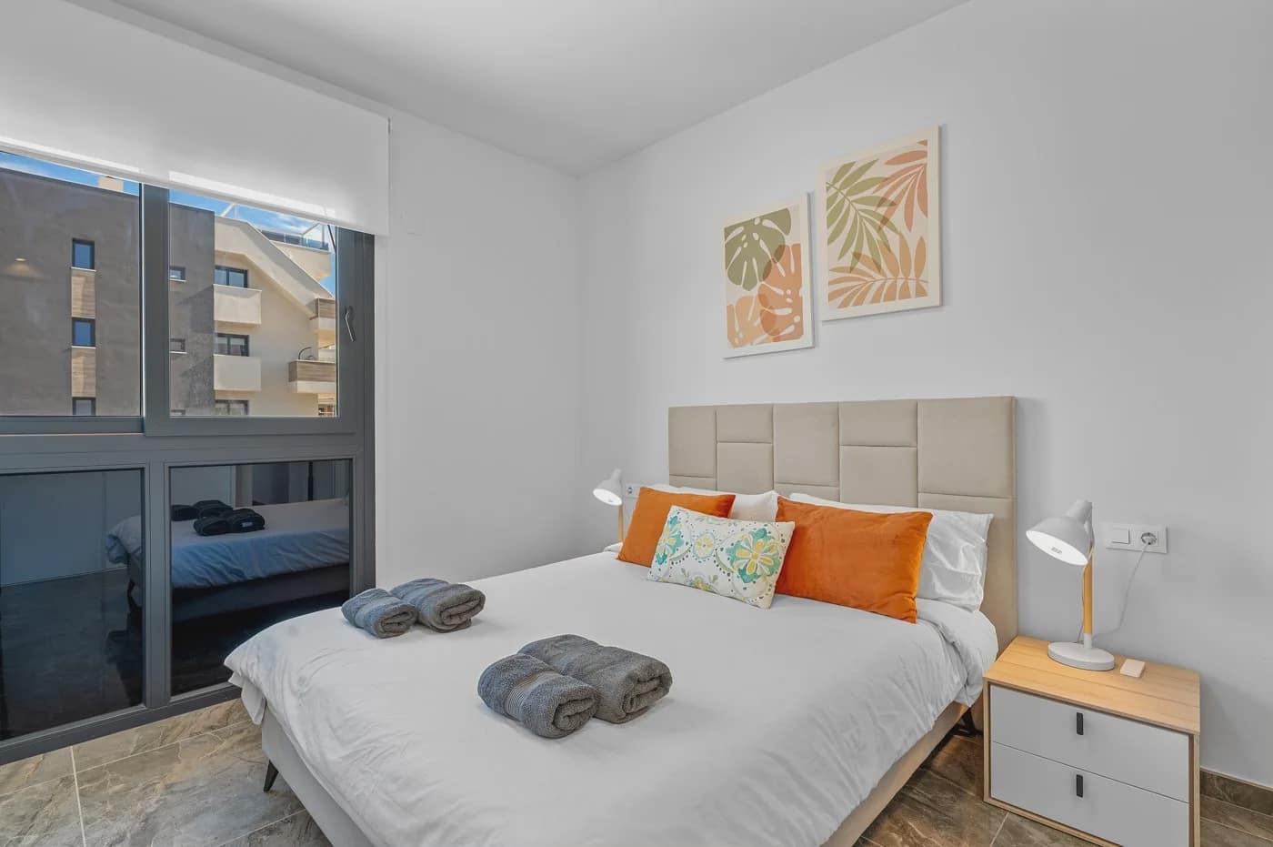 2 soveværelse Lejlighed til salg i Orihuela Costa med swimmingpool garage - € 299.000 (Ref: 10072679)