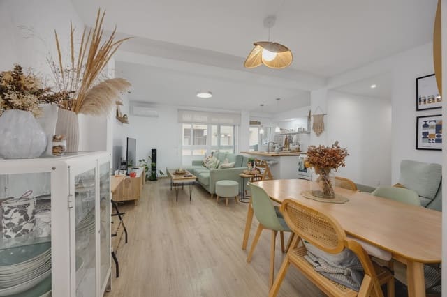 3 quarto Apartamento para venda em Playa de los Náufragos, Torrevieja - 185 000 € (Ref: 10076935)