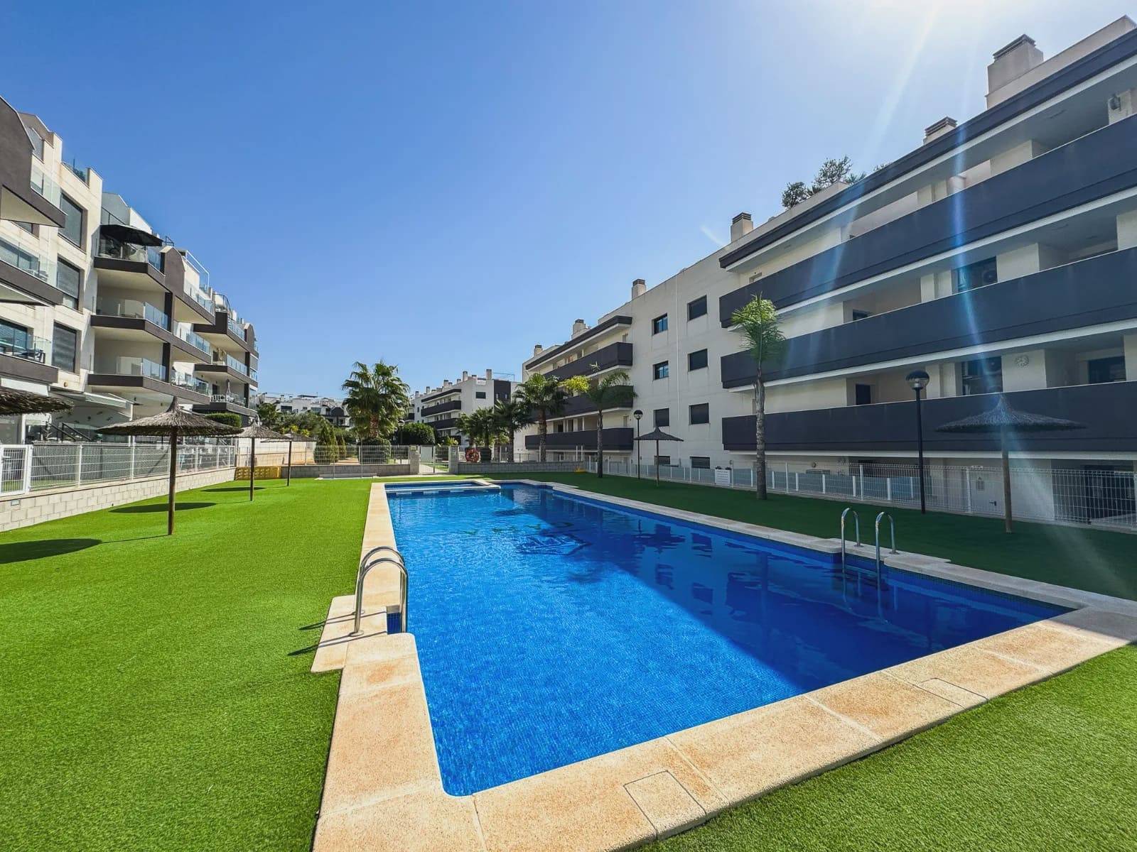 2 quarto Penthouse para venda em Orihuela Costa com piscina garagem - 298 000 € (Ref: 10077365)